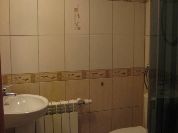 łazienka do pokojy 4 os