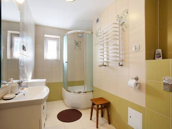 Pokoje Gościnne Nad Jarem