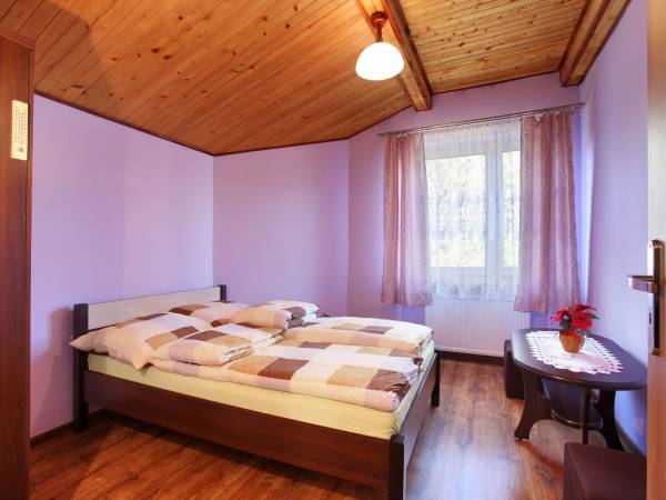 Pokoje Gościnne Nad Jarem