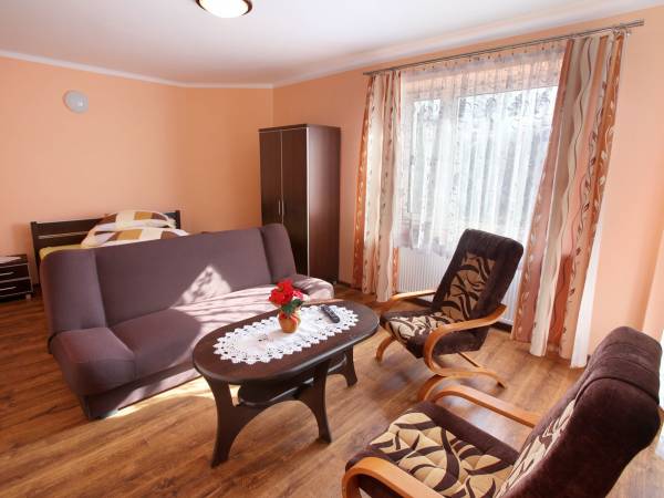 Pokoje Gościnne Nad Jarem