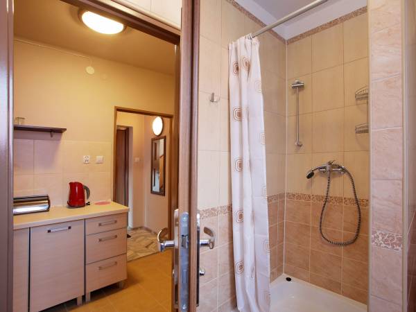 Pokoje Gościnne Nad Jarem