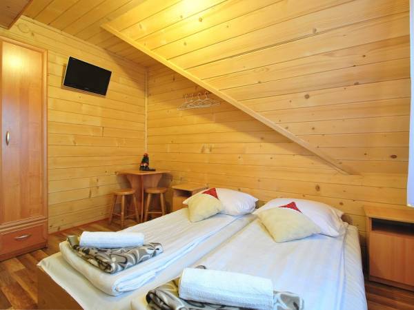 Dom Wczasowy - Pod Reglami