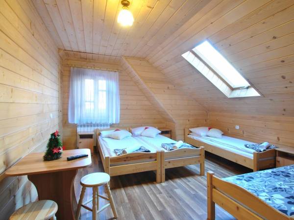 Dom Wczasowy - Pod Reglami