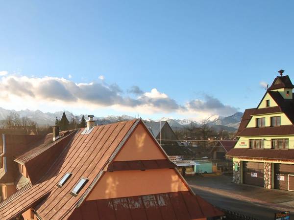 Dom Wczasowy - Pod Reglami