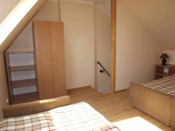 JEDEN SEGMENT SYPIALNIA