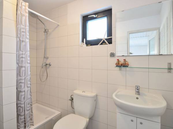 Łazienka w domku 4 osobowym