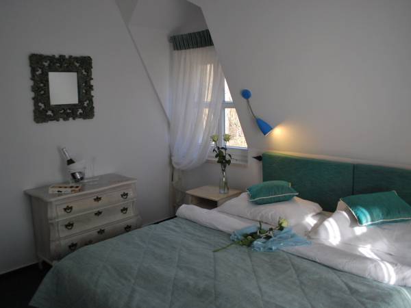 Apartament Pod Łabędziem sypialnia