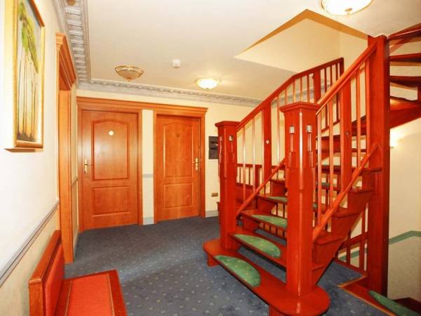 Korytarz 2 piętro Eleganckie pokoje w Krynicy Morskiej Willa Amor