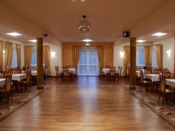 Zajazd Pod Małym Laskiem