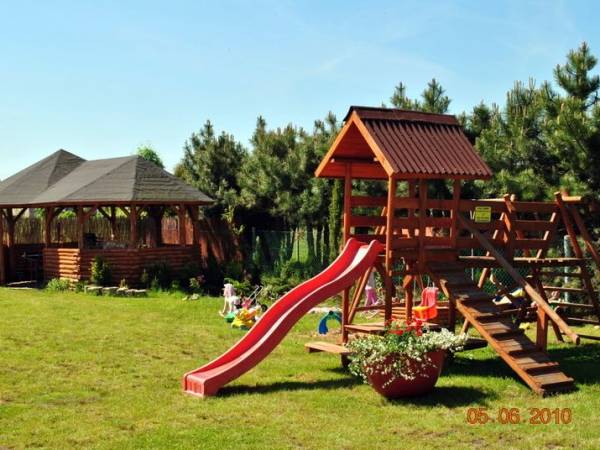 Domki i pokoje Nadia