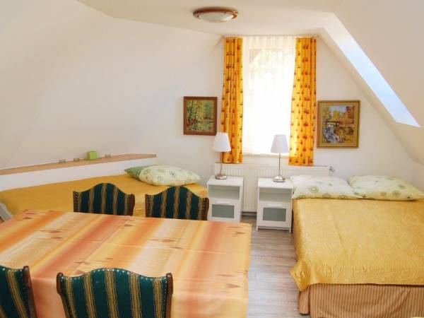 Pokój 4 osobowy z łazienką