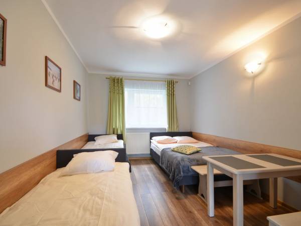 Pokoj na parterze 3 os.