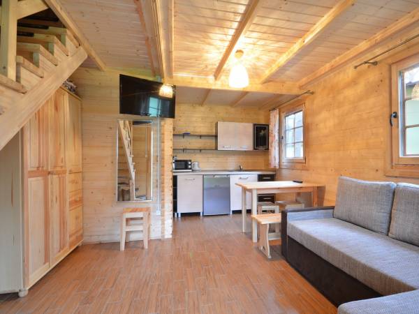 Domek z bala, parter