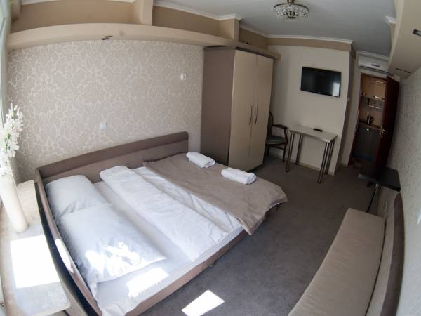 Studio II - Krakowska 1