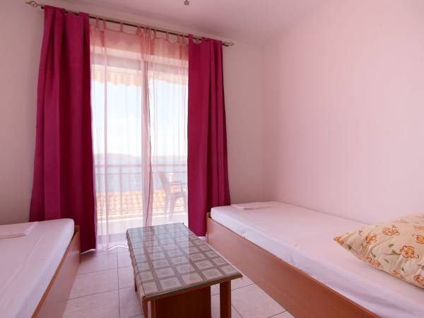 Apartamenty Tanja / widok na morze; super warunki!