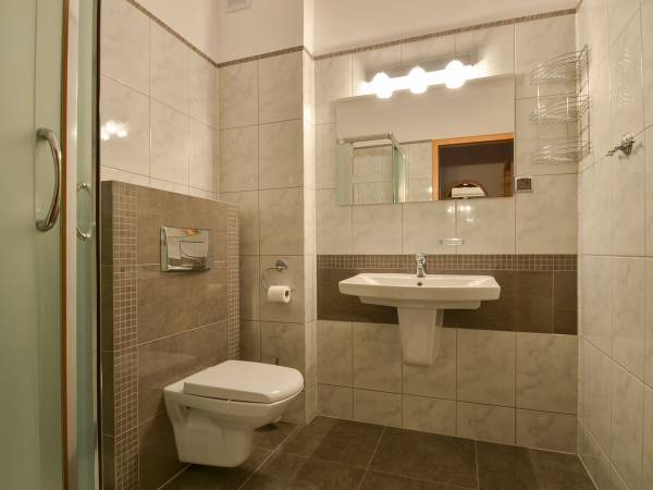 pokój nr 4 - łazienka