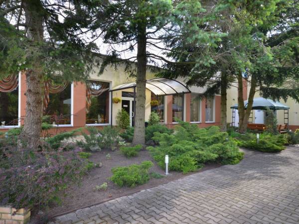 REJAL - Ośrodek Kolonijno - Wypoczynkowy