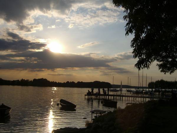 Dom Wczasowy Pięciu Pomostów i Nad Drawskim