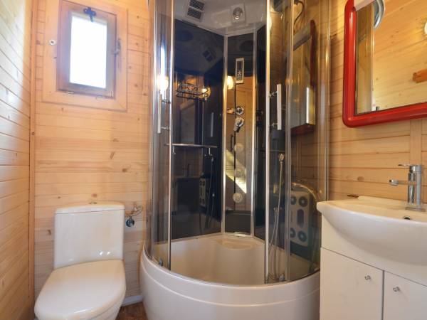 Domki i pokoje Nadia