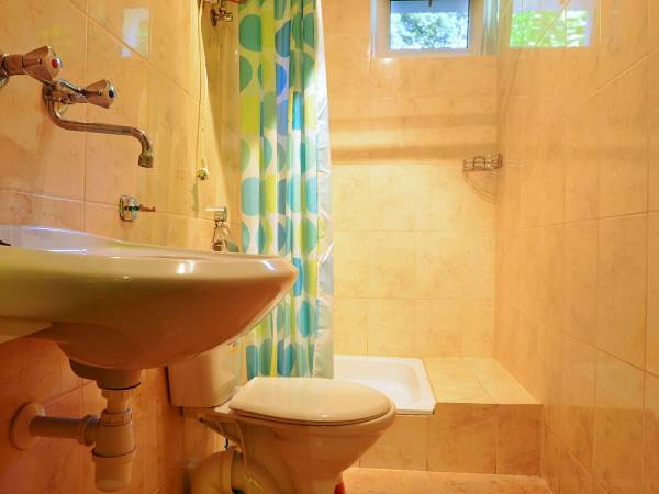 ŁAZIENKA DOMKI 11 - 16