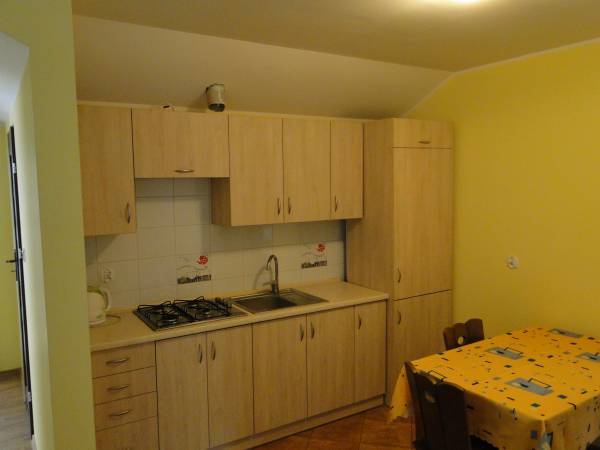 aneks kuchenny z wyposażeniem