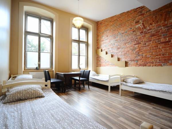 Kwatery Dla Firm - pokój we Wrocławiu ul. Traugutta