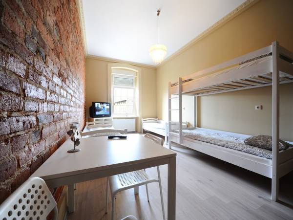 Kwatery Dla Firm - pokój we Wrocławiu ul. Traugutta