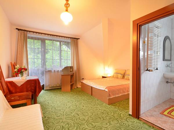 Pokoje Gościnne, Poniatówka